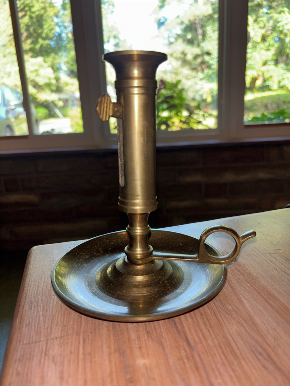 Vintage Brass Push-Up
Chamberstick Candlestick Candle
Holder with Finger Loop